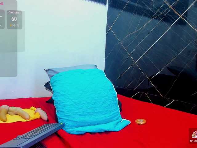 Live sex webcam photo for Analiasmith89 #292133350