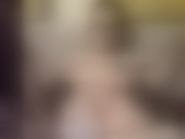 Live sex webcam photo for Anasquirt69 #293546099