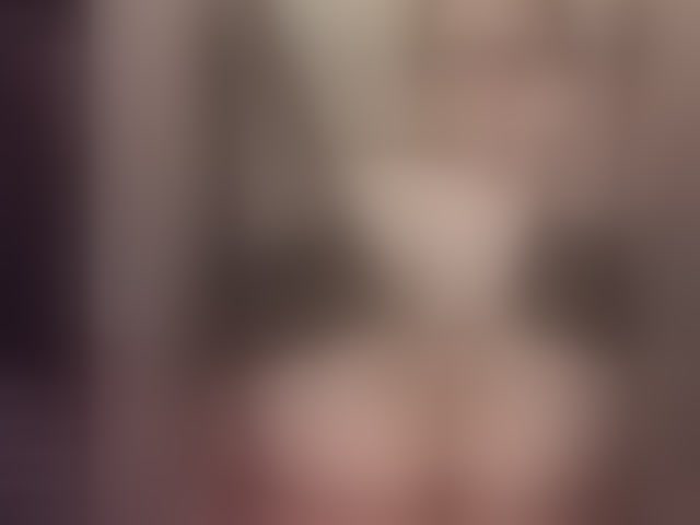 Live sex webcam photo for Anasquirt69 #293720821