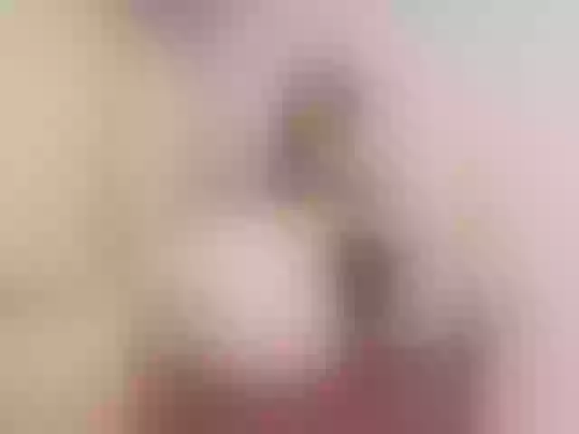 Live sex webcam photo for AnastaMiVa #275943932