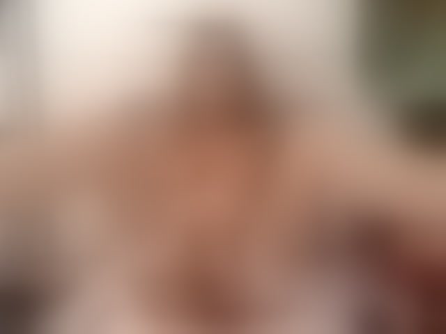 Live sex webcam photo for AnastasiasCharms #293656466