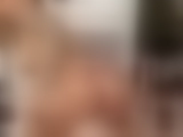 Live sex webcam photo for AnastasiasCharms #293935016