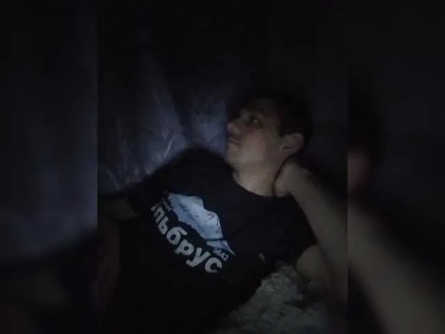 Live sex webcam photo for Anatolii999 #291011887