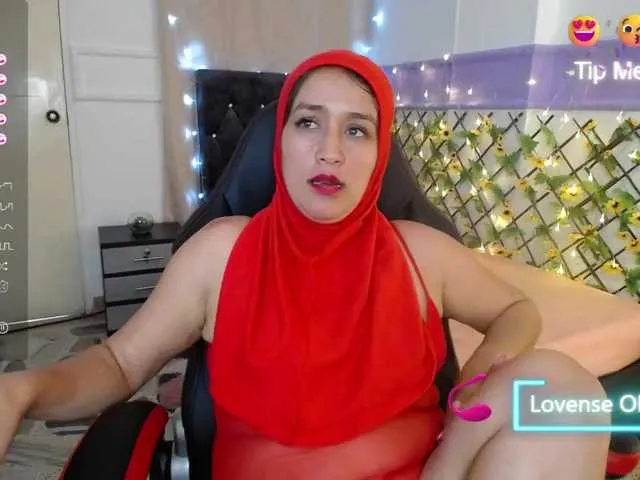 Live sex webcam photo for AnbarAziz #277327804