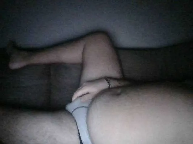 Live sex webcam photo for Andellus #277948870
