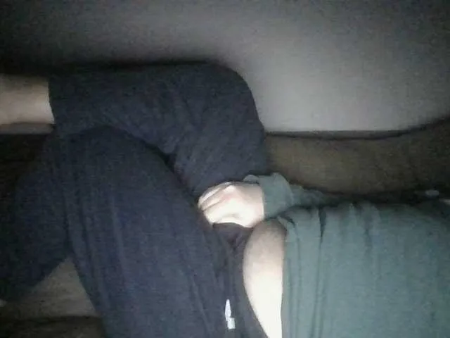 Live sex webcam photo for Andellus #292776927