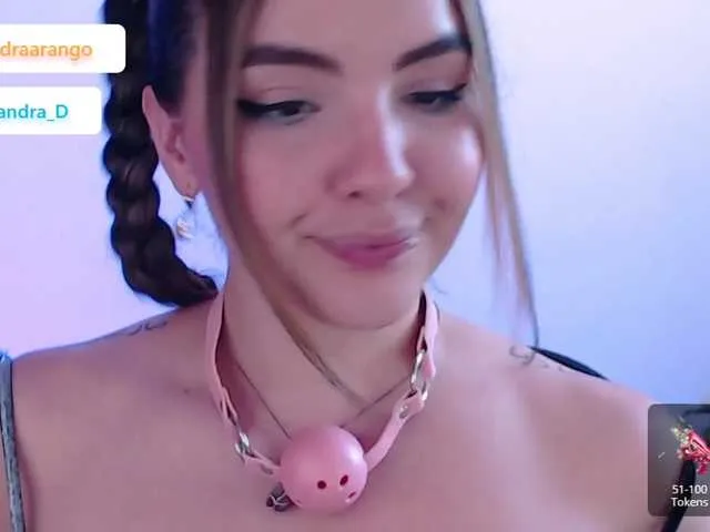 Live sex webcam photo for Andra-Sweet #275915160