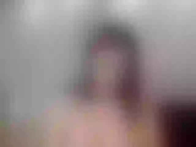 Live sex webcam photo for AndraMiller #277608231