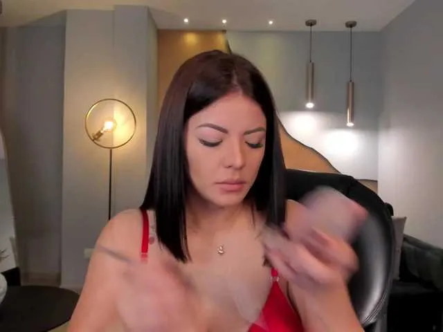 Live sex webcam photo for AndraMiller #277670829