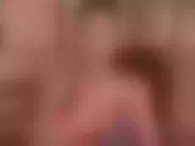 Live sex webcam photo for AndraMiller #277776273