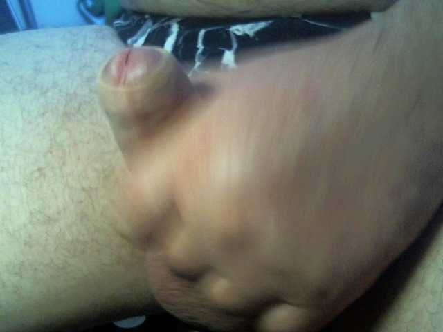 Live sex webcam photo for Andre4334 #276248505