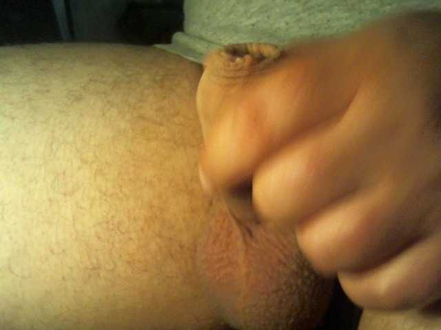 Live sex webcam photo for Andre4334 #276370945