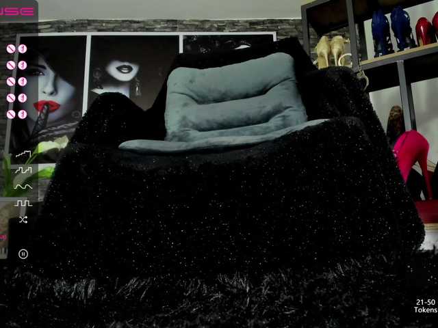 Live sex webcam photo for AndreMistress #272625004