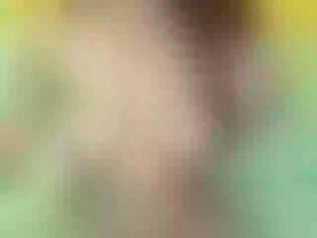 Live sex webcam photo for AndreaMarin #272045256