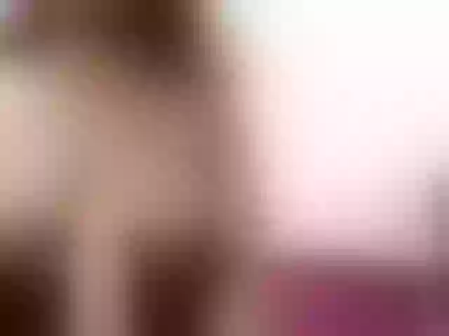 Live sex webcam photo for AndreaMarin #272371770