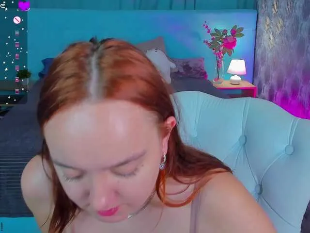 Live sex webcam photo for AndreaSvel #291764729