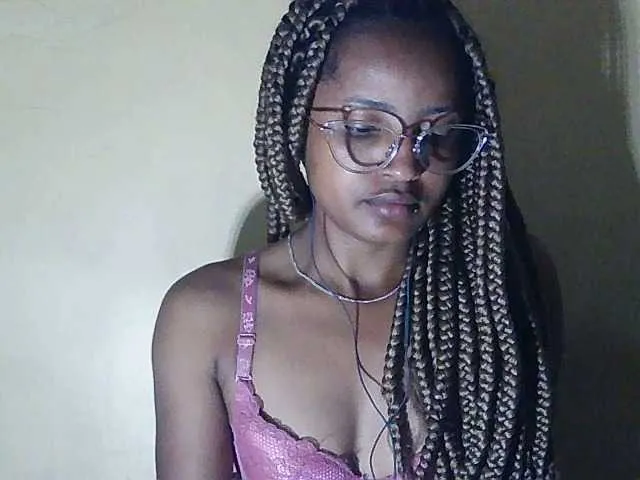 Live sex webcam photo for Andreas229 #276492893