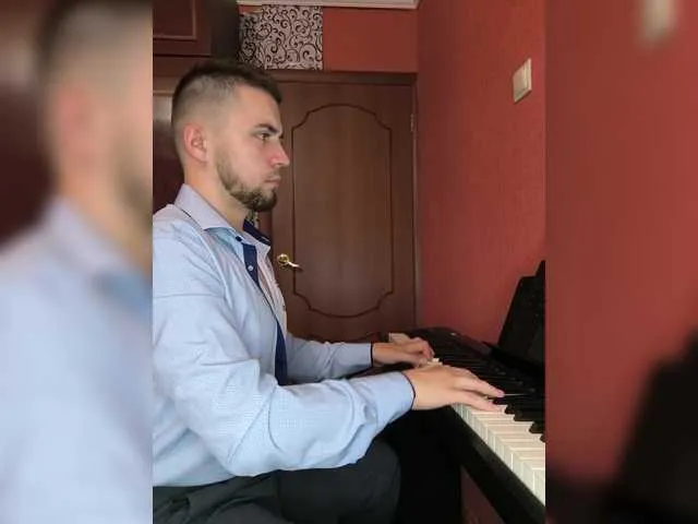 Live sex webcam photo for Andrei3705 #291548766