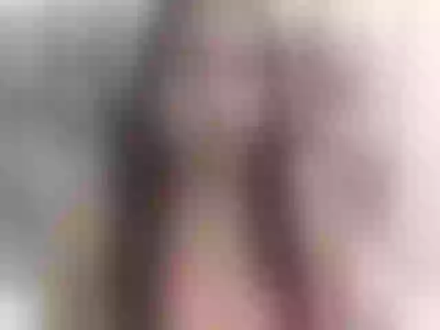 Live sex webcam photo for AndreinaGomez #272011455
