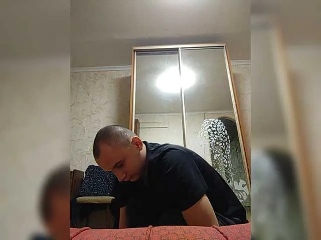 Live sex webcam photo for Andreix1998 #277368389