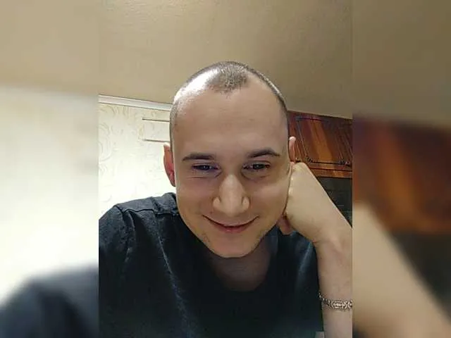 Live sex webcam photo for Andreix1998 #277396350