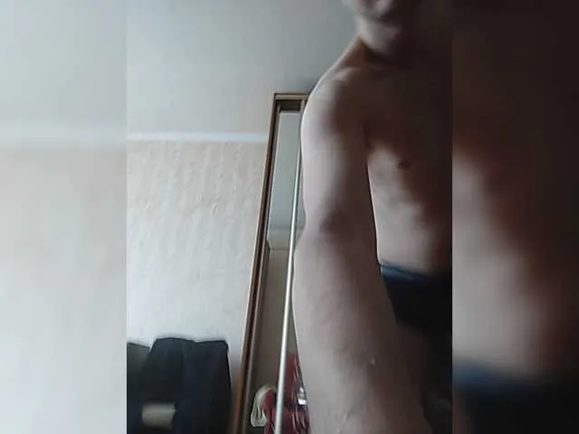 Live sex webcam photo for Andreix1998 #277442734
