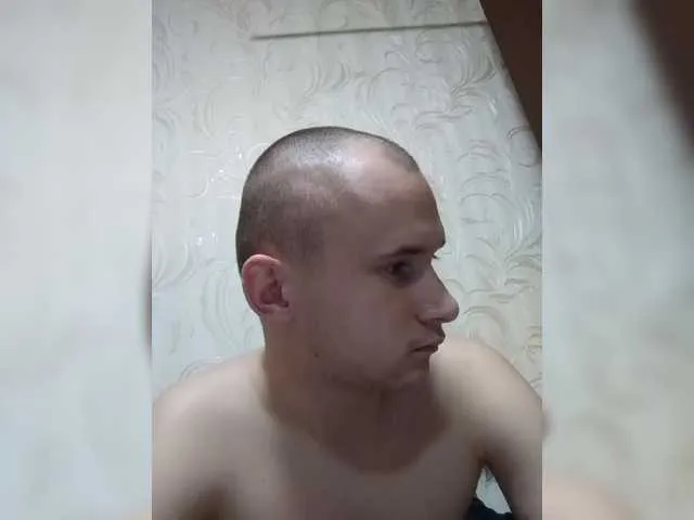 Live sex webcam photo for Andreix1998 #277672542