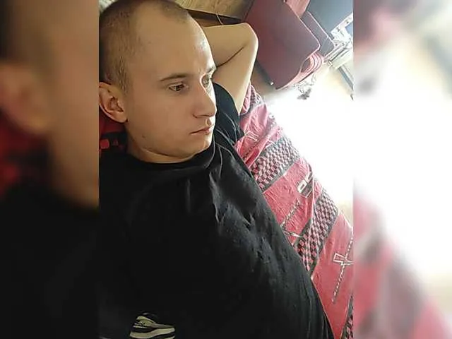 Live sex webcam photo for Andreix1998 #277729694