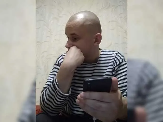 Live sex webcam photo for Andreix1998 #277778578