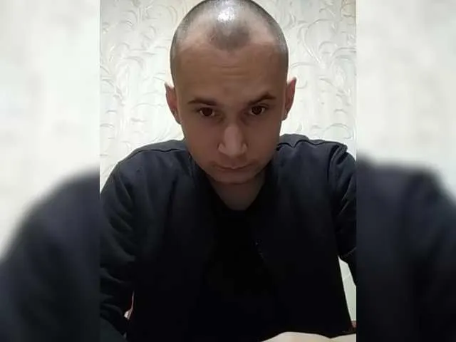 Live sex webcam photo for Andreix1998 #277832395