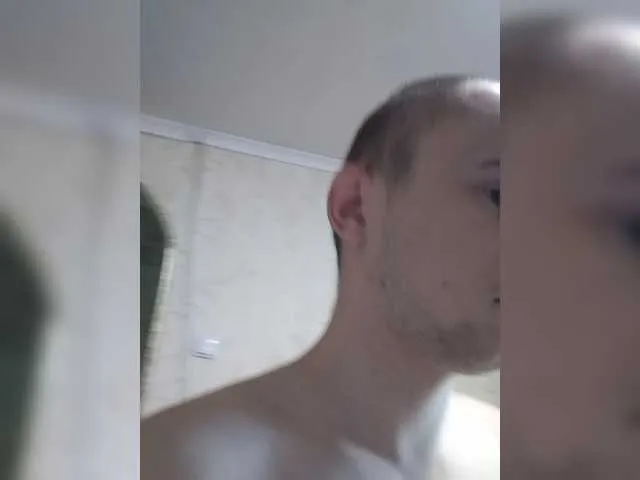 Live sex webcam photo for Andreix1998 #277945321