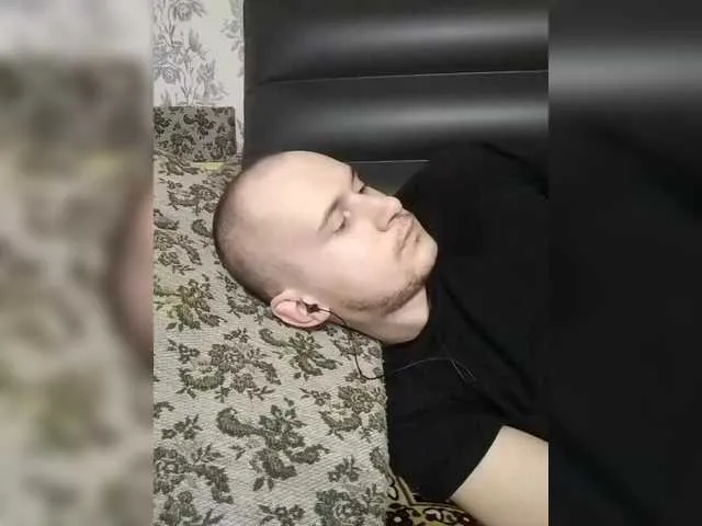 Live sex webcam photo for Andreix1998 #289413715