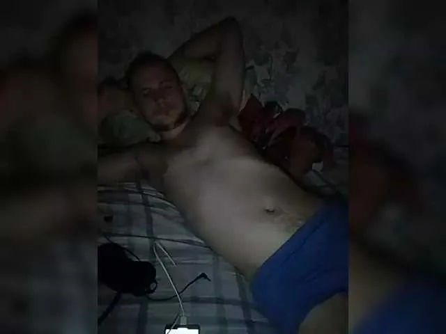 Live sex webcam photo for Andreix1998 #289648097