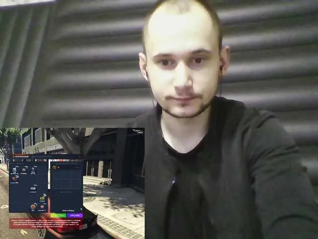Live sex webcam photo for Andreix1998 #290143662