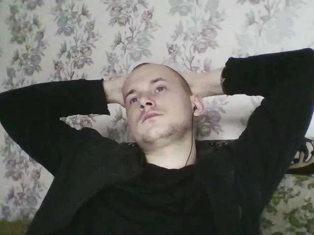 Live sex webcam photo for Andreix1998 #290690108