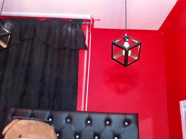 Live sex webcam photo for Andres-player #274123745