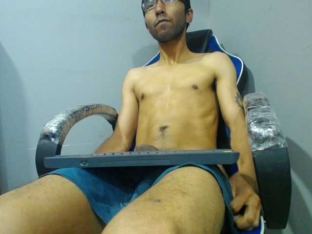 Live sex webcam photo for Andrew-dicas77 #276435535