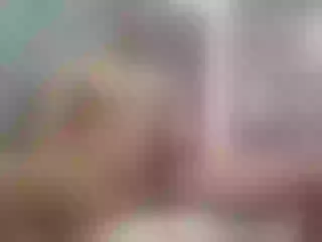 Live sex webcam photo for Andrewhaardd #273149859