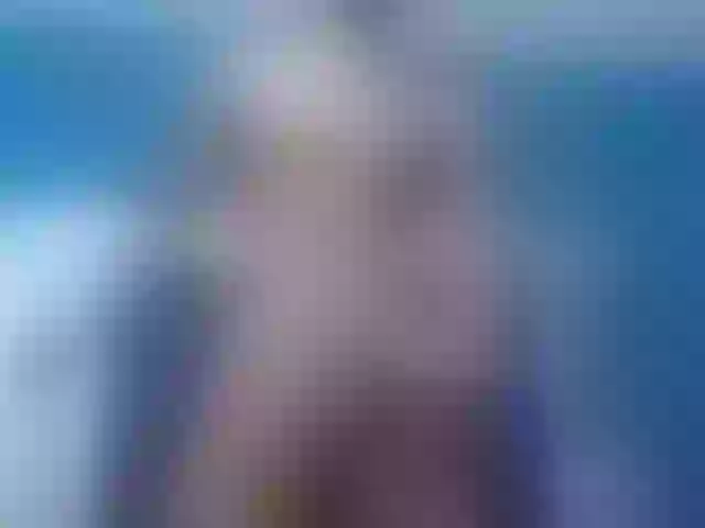 Live sex webcam photo for Andrewhaardd #273590543