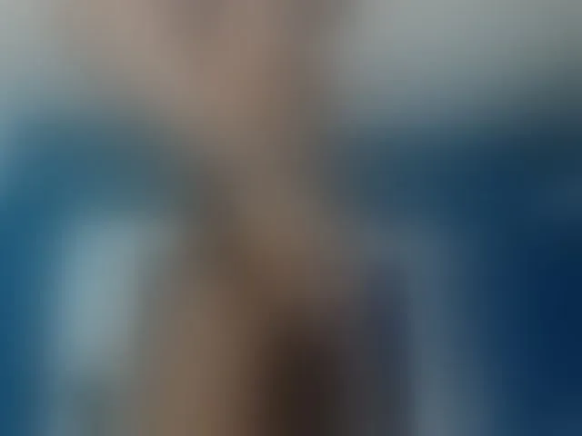 Live sex webcam photo for Andrewhaardd #274157615