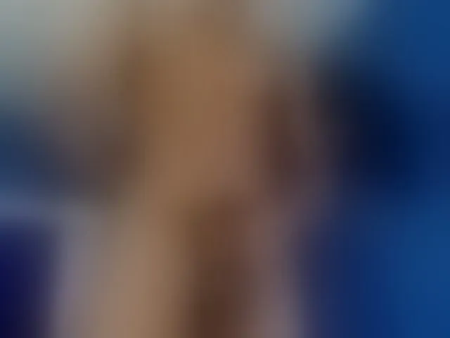 Live sex webcam photo for Andrewhaardd #274543263
