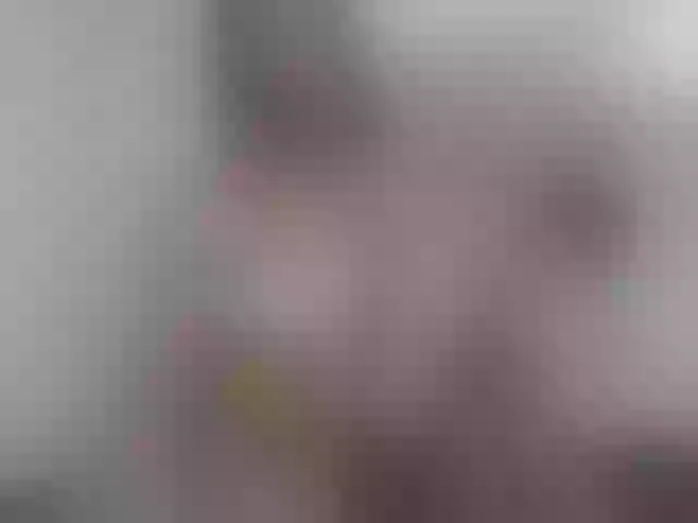 Live sex webcam photo for Andrewhaardd #276529153
