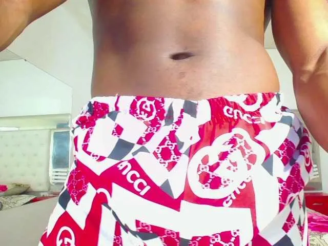 Live sex webcam photo for Andrewhaardd #277929607
