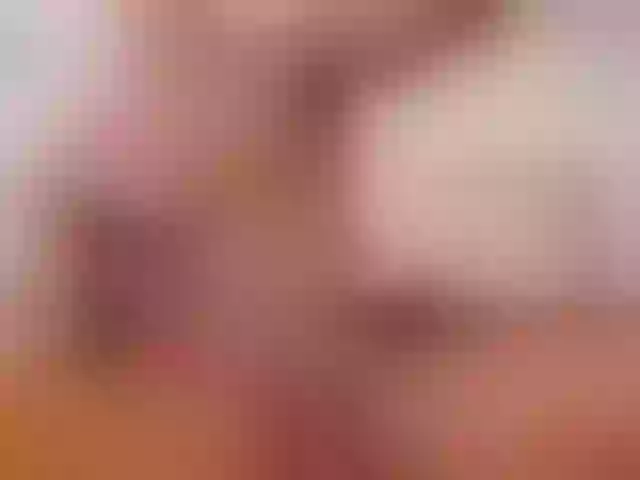 Live sex webcam photo for Andrewhaardd #289662986