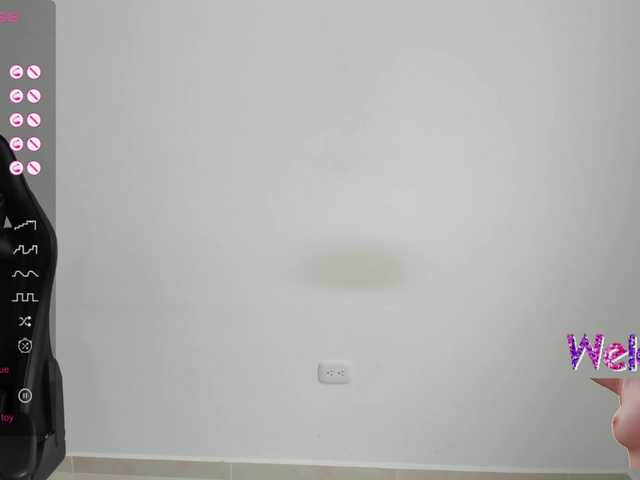 Live sex webcam photo for Andylovense #291090622