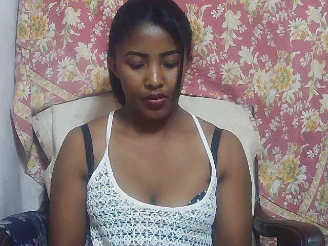 Live sex webcam photo for Andysexy18 #276253725