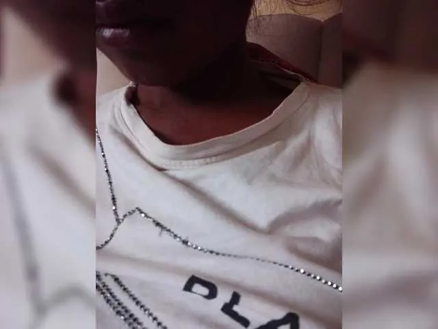 Live sex webcam photo for Andysexy18 #290573079