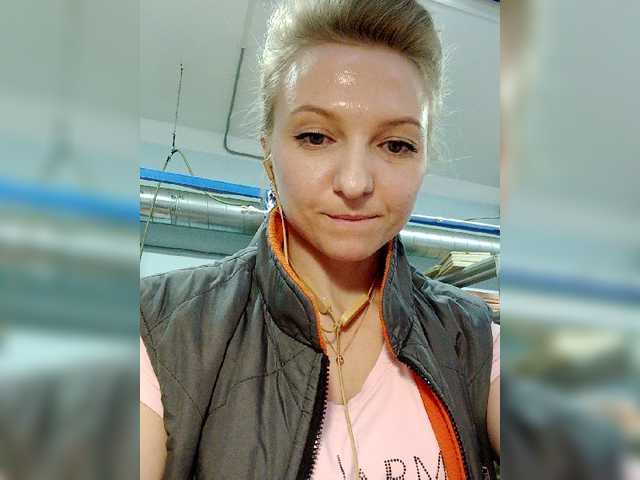 Live sex webcam photo for Anesteishen #271720040