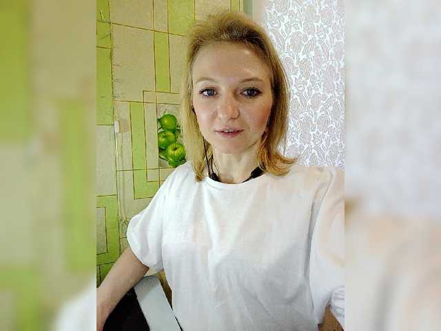 Live sex webcam photo for Anesteishen #271992563