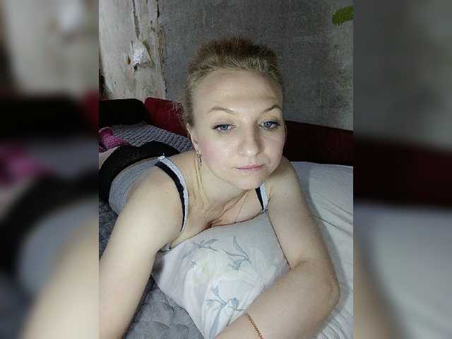 Live sex webcam photo for Anesteishen #272095177